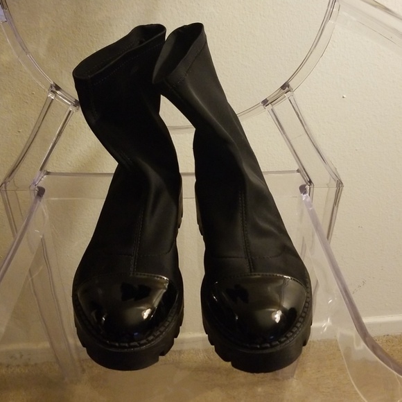 Zara Shoes - Zara sock style boots, size 40